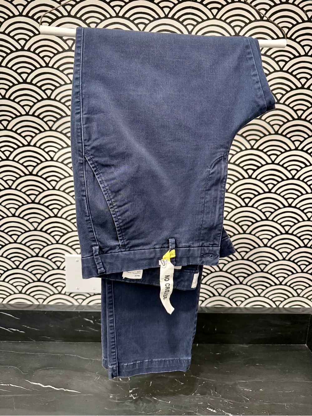 GAP Men's Slim Chinos Navy